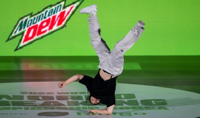 开云官网-霹雳舞首站奥运积分赛 刘清漪力克世锦赛冠军夺冠