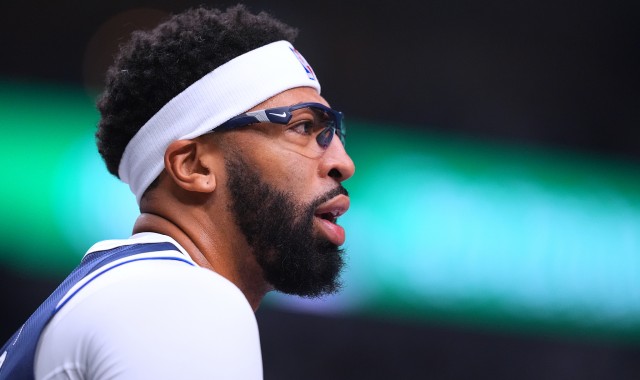 kaiyun-独行侠官方：浓眉伤势无需手术 恢复时间预计六周左右